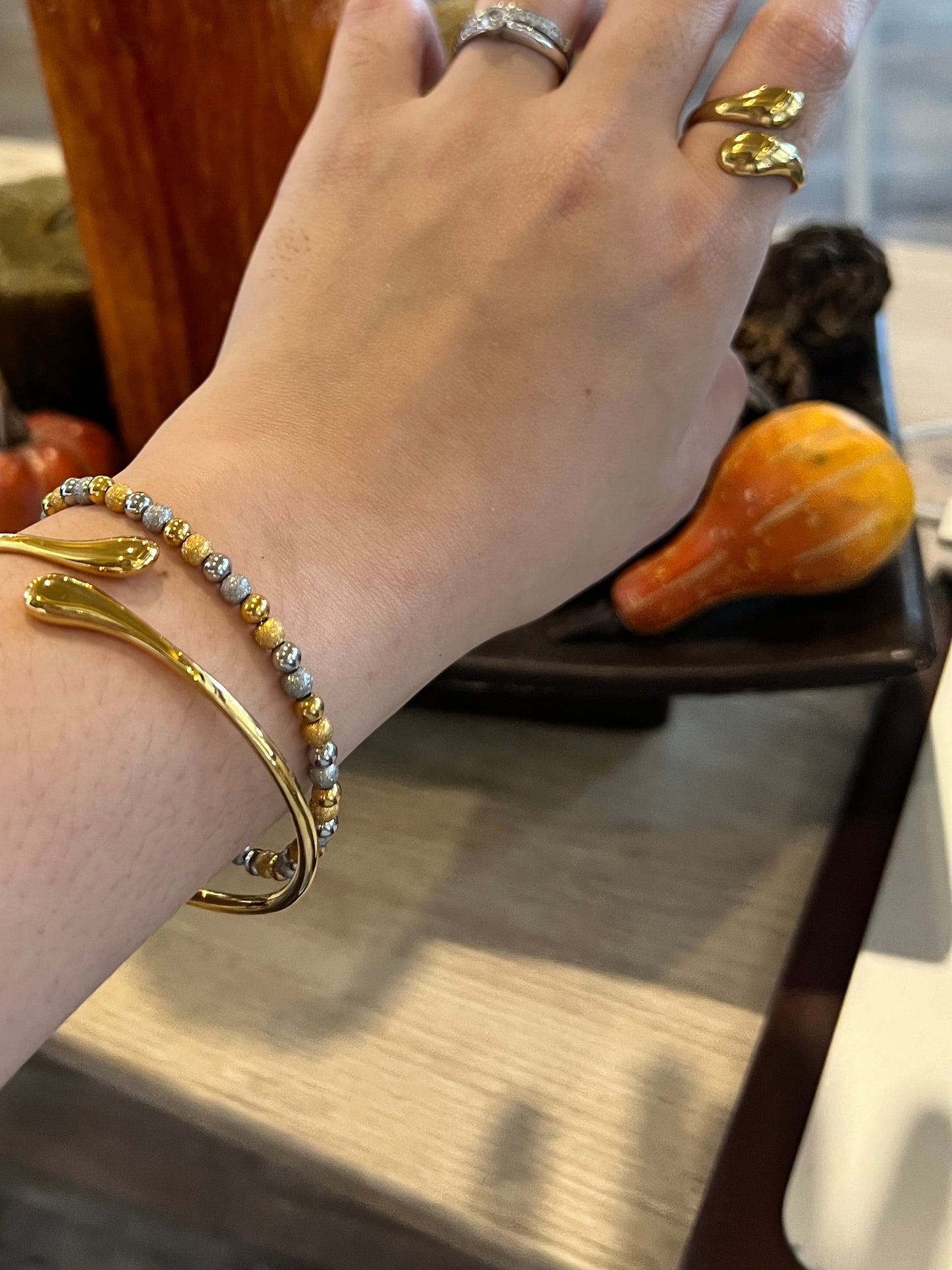 Zara Ring