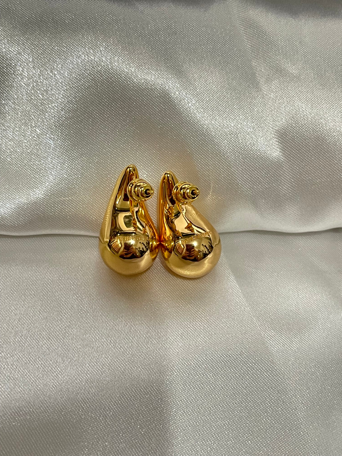 Signature Teardrop Earrings