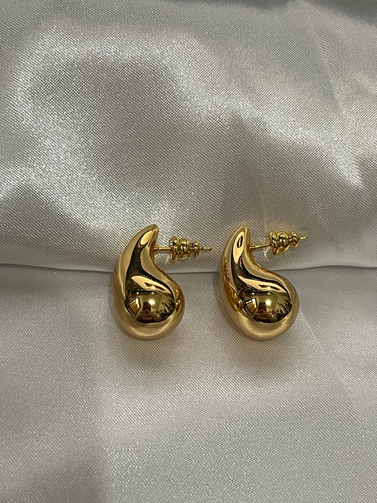 Signature Teardrop Earrings